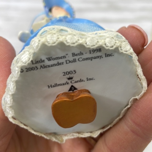 HALLMARK MADAME ALEXANDER “Elizabeth “Beth” March 2003 Christmas Ornament - Picture 6 of 8